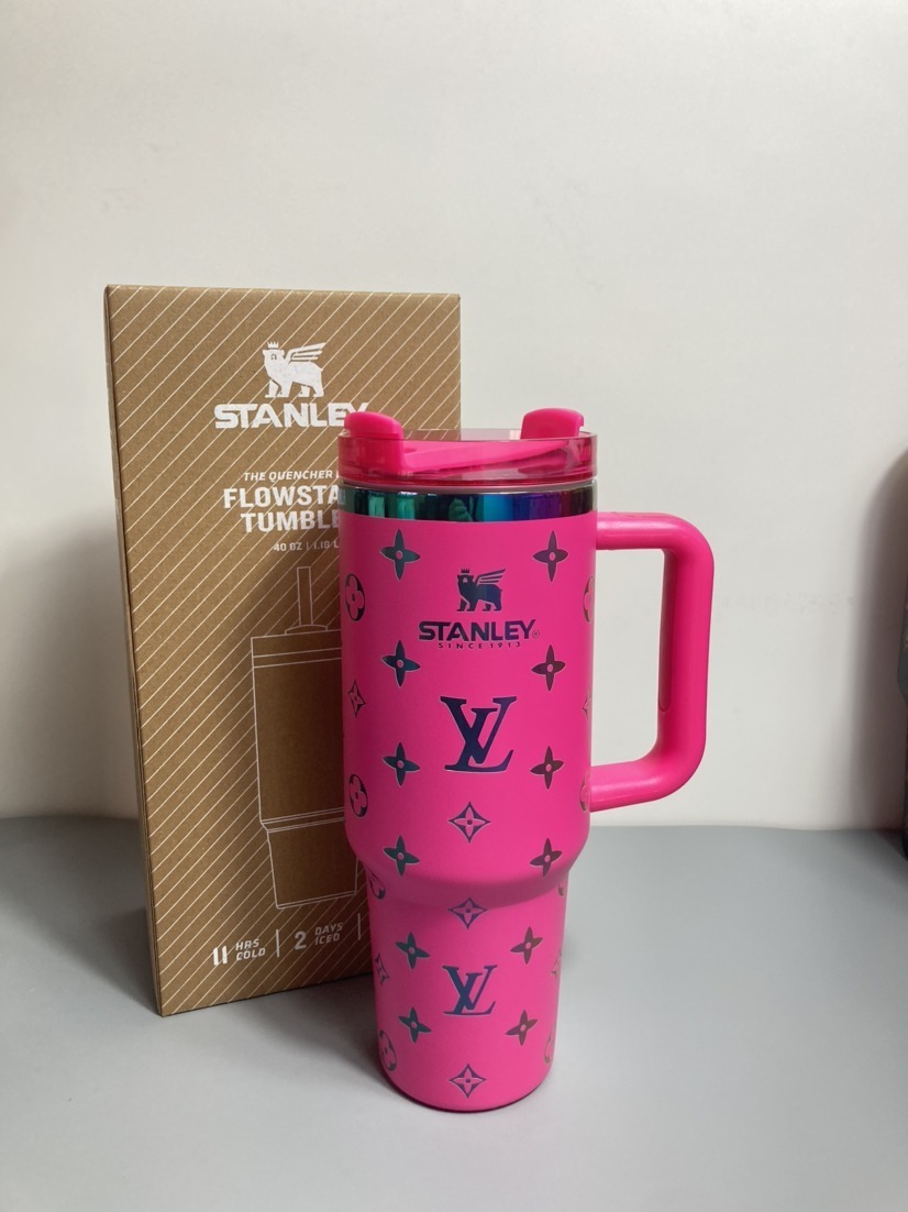 Stanley Cups Pallet Deals | Wholesale Bulk Buy Stanley Tumblers at Discount Prices