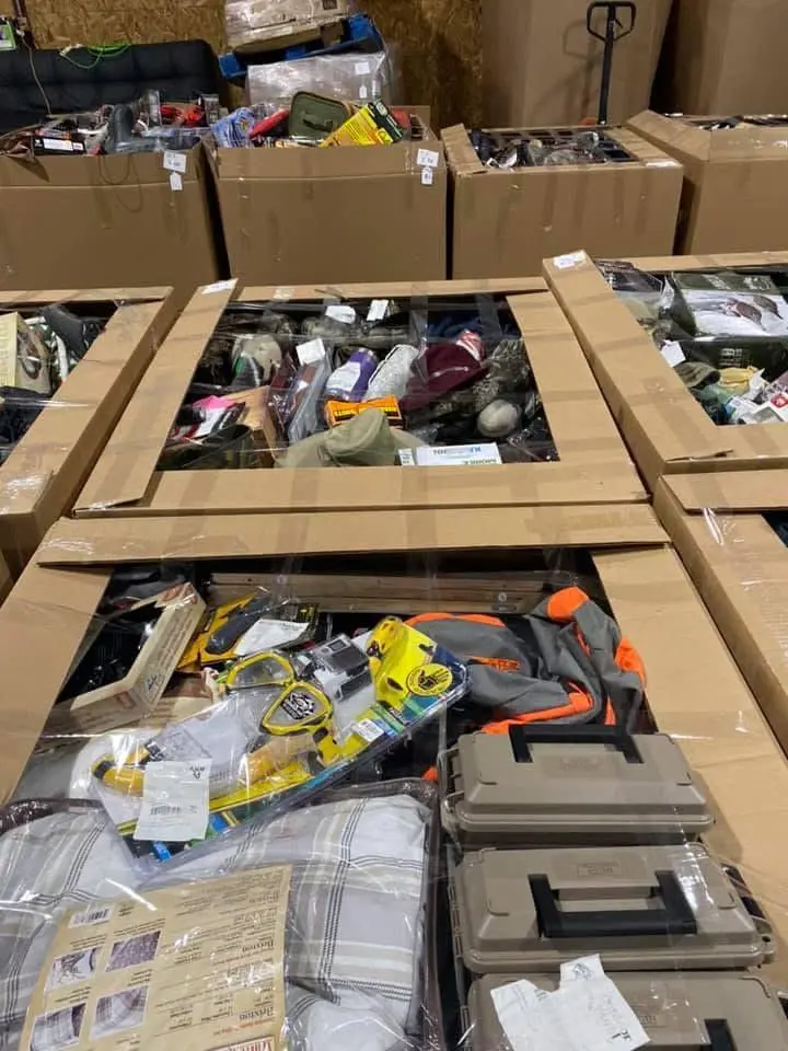 Hunting Fishing Pallet Wholesale